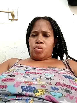 big_ass_submissive (F milf) - Showering in public