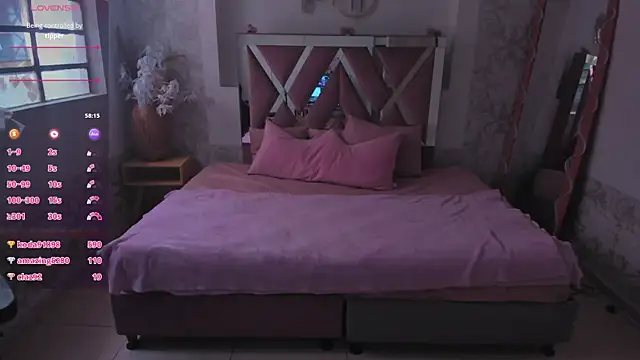 sabriina_tay (F teen) - 😈 suck dildo🫦