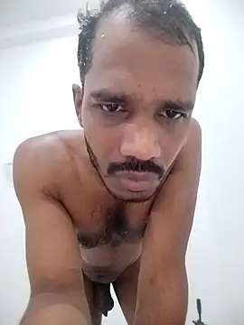 Daddyishere_19 webcam