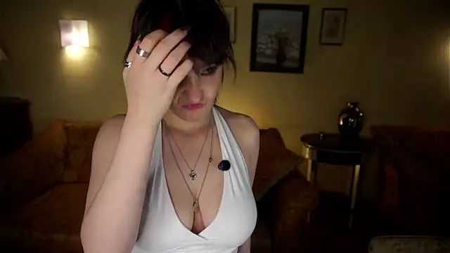 BettieBagwill webcam