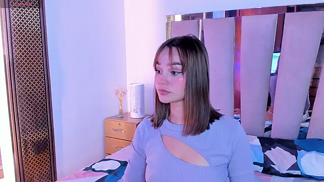 sofycutee (F young) - ride dildo 🌙