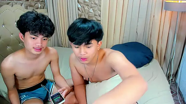 xlovercutietwink webcam