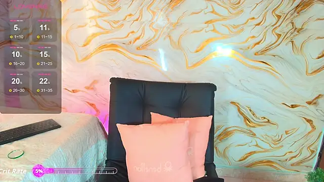 EbonyHansNight webcam