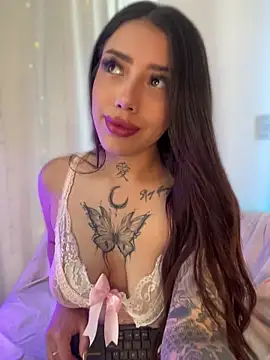 AshleyWinslow webcam