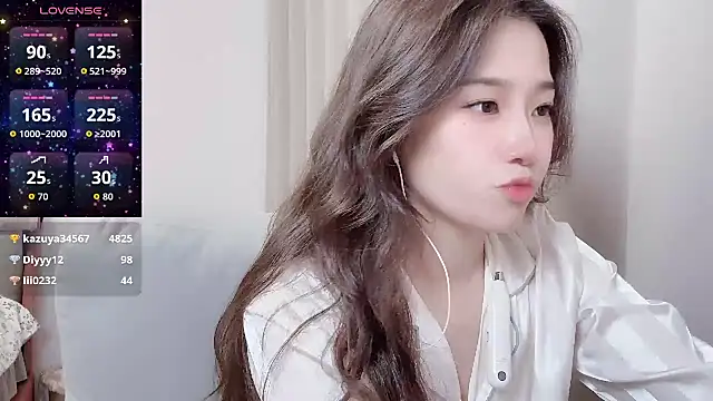 美女yuyu_77在线直播