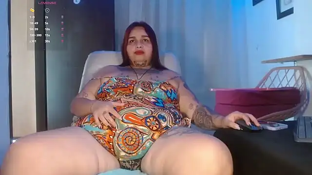 VeronikCuhubby webcam