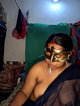 Real_Desi_Couple webcam