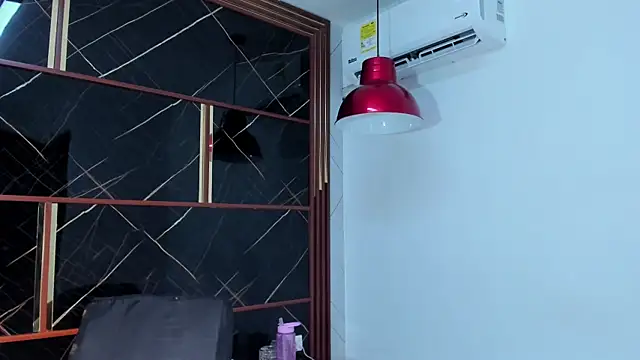 HannyThompson webcam