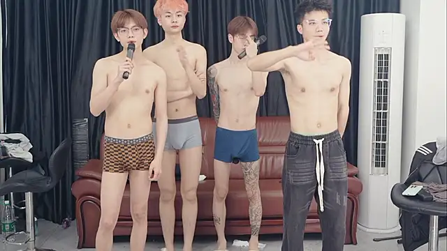 BeautifulBoys-888 webcam