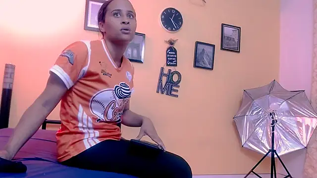 sexiempoderada18 webcam