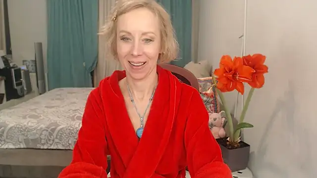 LuxuryNika live show