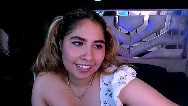 Sofiazaf_ webcam