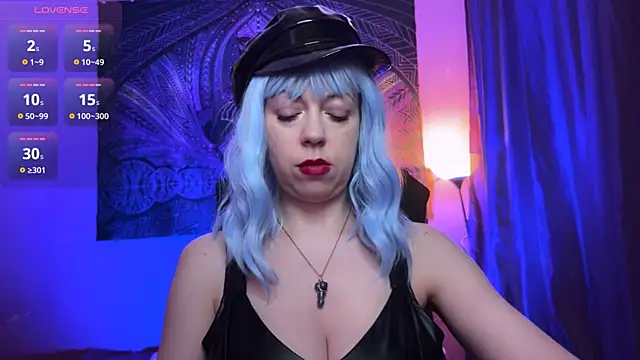 Helena__Femdom webcam