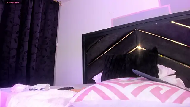 april_jones05 webcam