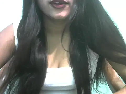 Lovely-Pandey webcam