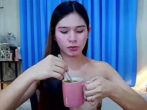 Mimi_Mckinley webcam