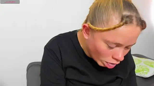 Cherrysweetyx webcam