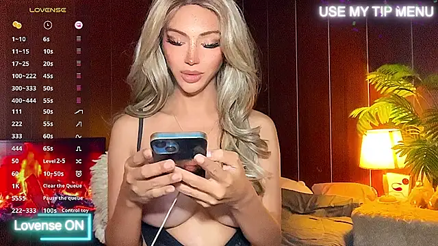 Miss-Victoria69 webcam