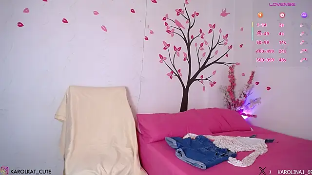 Karolina_1 live sex cam