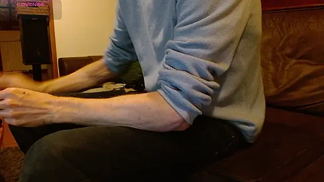 vrenico-sc (Ask my age) - Toy in ass