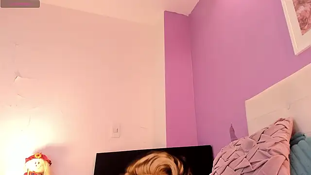 Charlotte11-11 webcam