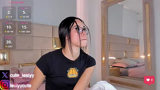 lesly_cutee webcam