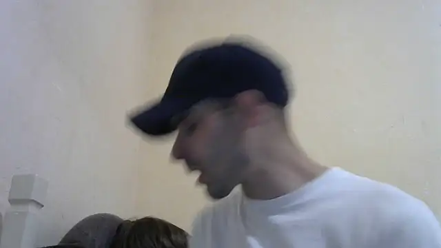 mak_bula (M young) - Become OUR friend—there are lots of us g