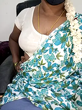 Tamil-hotwife webcam