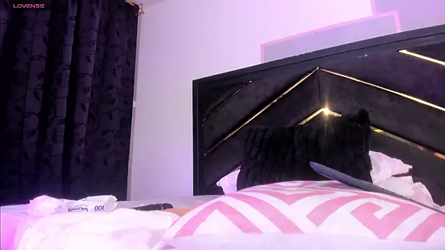 april_jones05 webcam