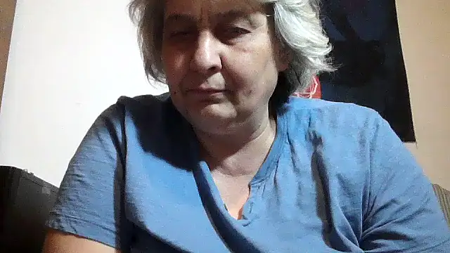 ExquisiteMature webcam