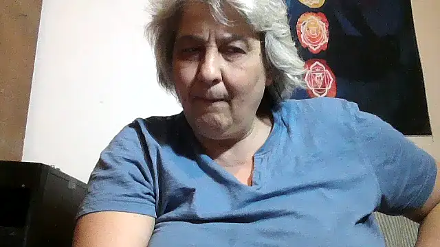 ExquisiteMature webcam