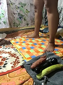 Hotty-Rani-Bhabi webcam