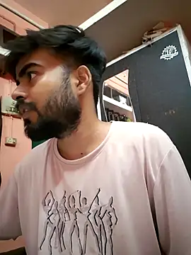 soniriyaa010101 webcam