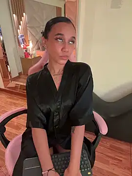 coraline_vera webcam