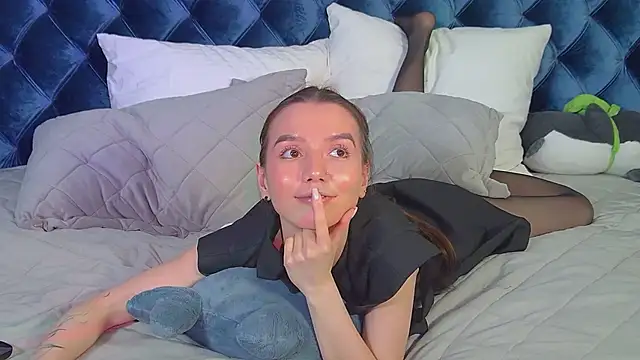 VanessaVienne webcam