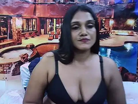 IndianSexyLady20 webcam