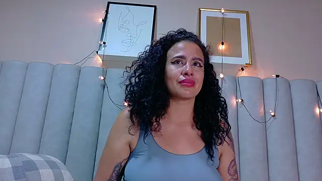 KatyraTaylor__ webcam