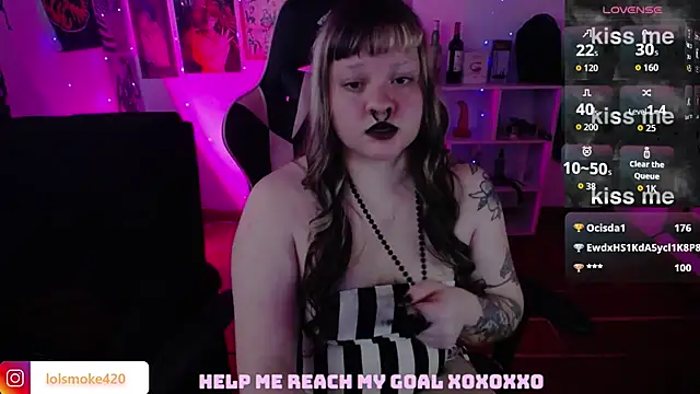 Bdsm_and_fries webcam