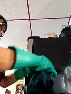 kelly_squirting webcam