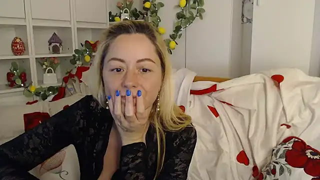 _karolynesyera_ webcam