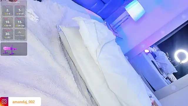 amandaaJones_ webcam