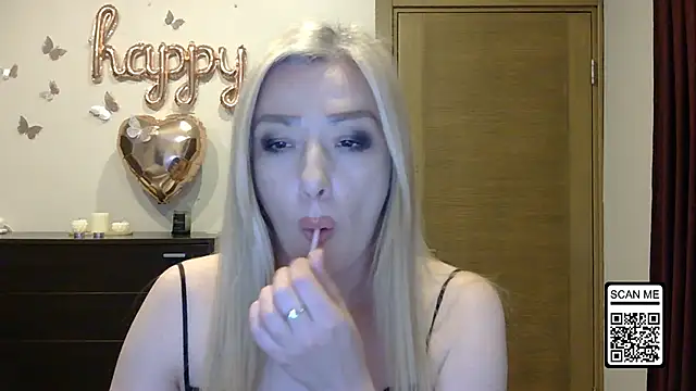 Wild_Silk_Desire webcam