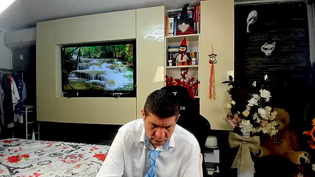 SpartacusDaddy48 webcam