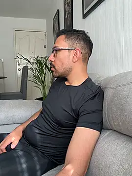 AdrianGarcia89 webcam