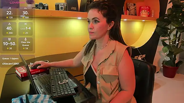 BiancaRoyalle webcam