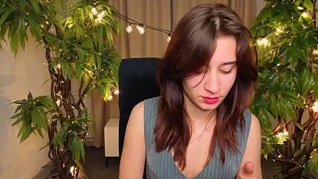 SuzanneJackson webcam