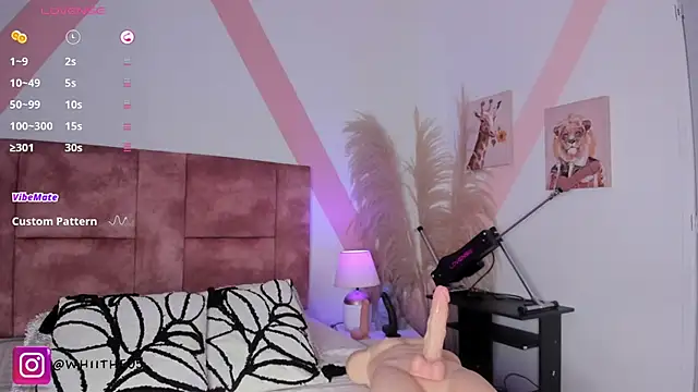 isabella_whiithe (F young) - NAKED+OIL BOOBS+TITIFUCK+SPIT 💦👀🎁