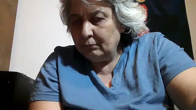 ExquisiteMature webcam