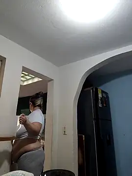 melinda_bob (F young) - Show pussy  🤍🥵