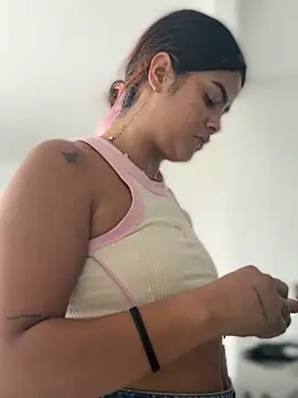 Kaily_Sweet16 webcam